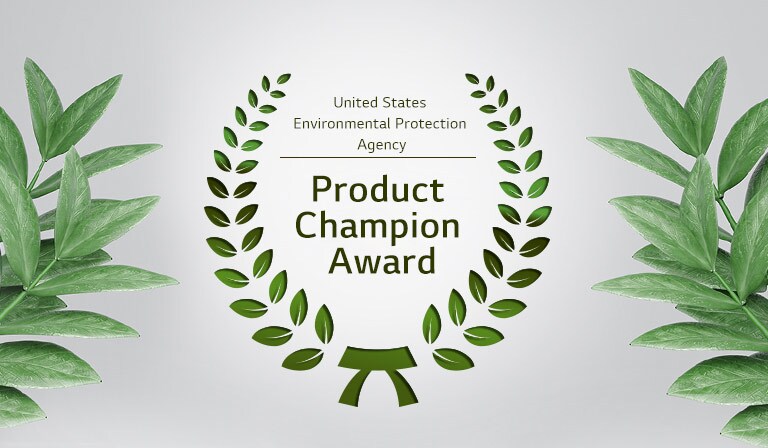 Una corona di alloro che circonda il testo sul premio Product Champion dell’EPA. Sui lati dell’immagine si vedono delle foglie verdi.