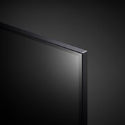 Крупный план верхнего края телевизора LG QNED, QNED90