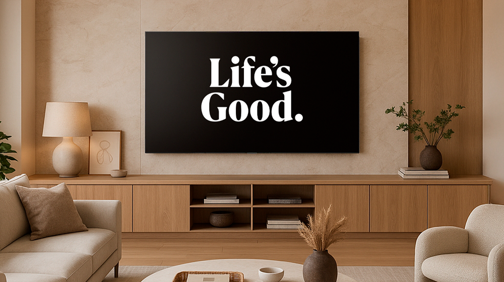 Всемирный день улыбки с LG: 10 фильмов для хорошего настроения