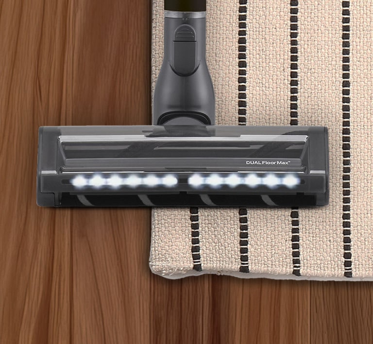 Насадка с двойной щеткой Dual Floor Max и LED-подсветкой чистит две поверхности - ковёр и пол