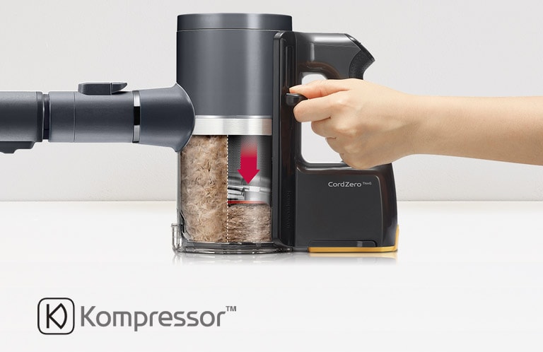 Демонстрация компрессования пыли в корпусе пылесоса