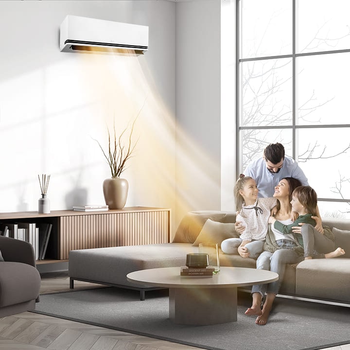 El aire caliente fluye desde la bomba de calor en la pared mientras la familia disfruta reunida en la sala.
