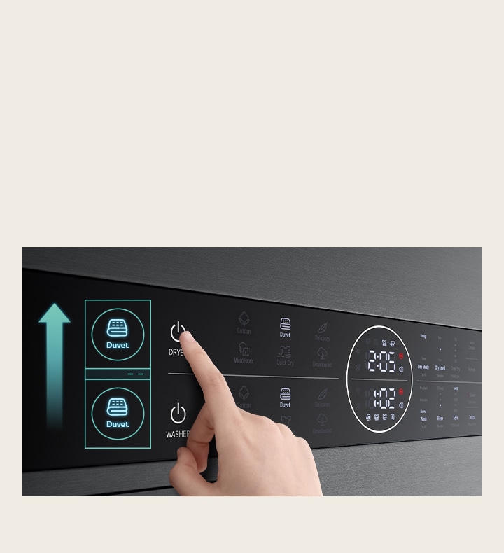 El toque del panel central permite un control simple para lavar y secar
