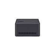 Een Zero Connect Box voor een LG OLED evo M4, en een rood wifisignaal en rode straal die naar de tv gaan. Op de tv is een solo dansende ballerina op het podium te zien.