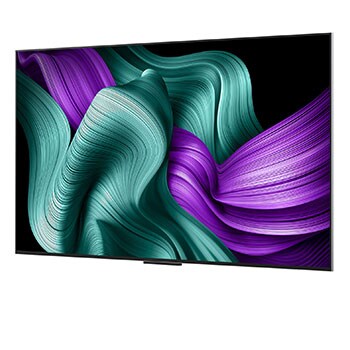 Woonkamer met een aan de muur gemonteerde LG OLED TV. Op de tv is een gebergte te zien tegen een zwarte avondhemel gevuld met sterren. Deze scène is in tweeën gedeeld om te laten zien hoe Perfect zwart true black-niveaus levert, of het nu helder of donker om je heen is. Eén zijde van de scène heeft een doffere, grijzere versie van het landschap met het label: Matte weergave. Aan de andere kant is een plezieriger beeld te zien, met een groter dynamisch bereik van zwart en wit. Dit heeft het label: Perfect zwarte weergave. De logocertificering is ook zichtbaar: Perfect zwart-technologie levert zwartniveaus die minder dan of gelijk zijn aan 0,24 nit tot maximaal 500 lux. We zien een tekstballon met de tekst: Controleer het Perfect zwart-keurmerk.