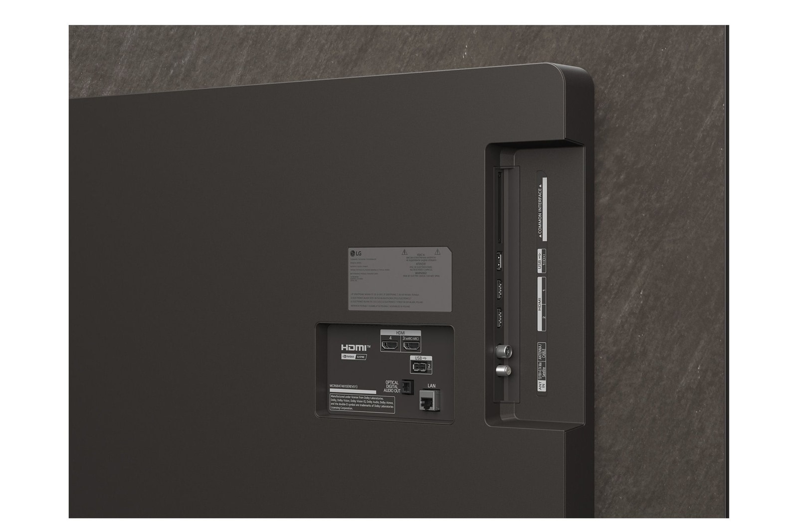 Achteraanzicht van LG OLED AI B5 4K Smart TV.