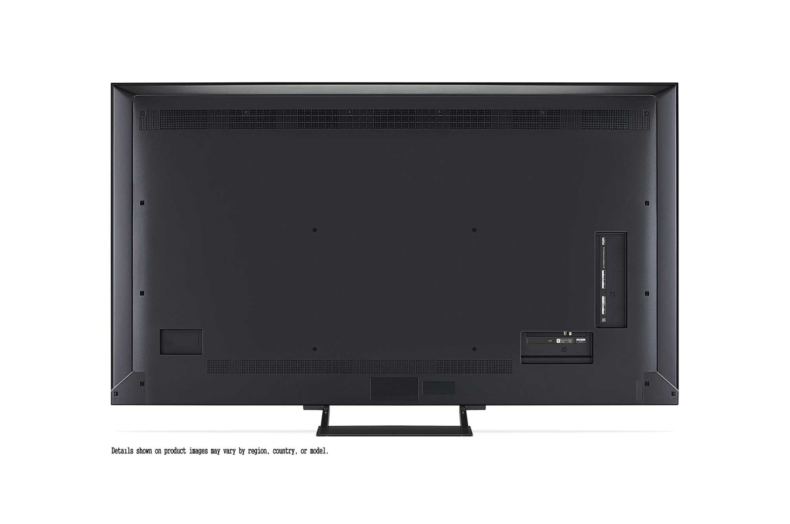 Papegaai op een boomtak in levendige kleur. De titel bespreekt hoe LG Al Picture Pro indrukwekkende visuele verbeteringen maakt in de resolutie, helderheid en diepte van de scene.