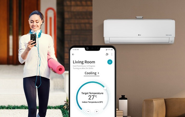 Een smartphone gebruiken om de airconditioner te bedienen.