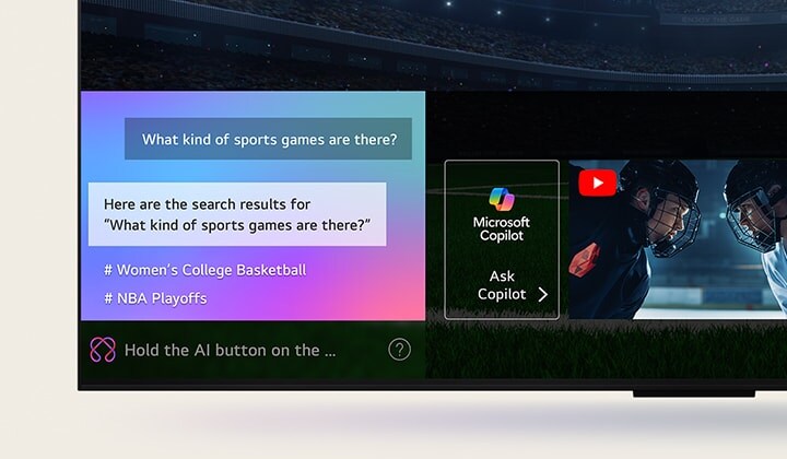 LG TV-scherm laat zien hoe AI Search werkt. Er wordt een klein chatscherm geopend dat weergeeft hoe de gebruiker heeft gevraagd voor de beschikbare sportwedstrijden. AI Search reageert via de chat en door thumbnails van verschillende beschikbare inhoud weer te geven. Er wordt ook gevraagd om het aan Microsoft Copilot te vragen.	