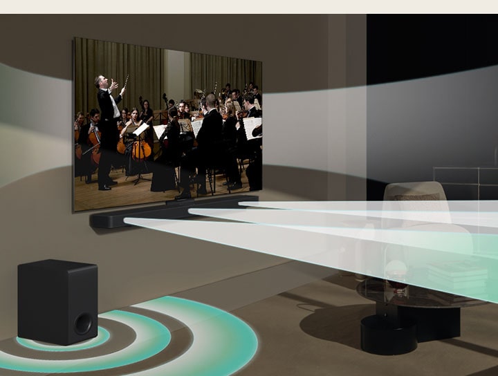 Er speelt een concert op een LG TV aan de muur. Er komt tegelijkertijd een virtueel geluidseffect uit een LG TV en een LG Soundbar S60T met subwoofer, zodat je kunt ervaren hoe WOW Orchestra wordt gecreëerd.