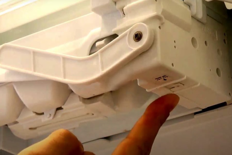 [LG Refrigerator] - How to test the ice maker