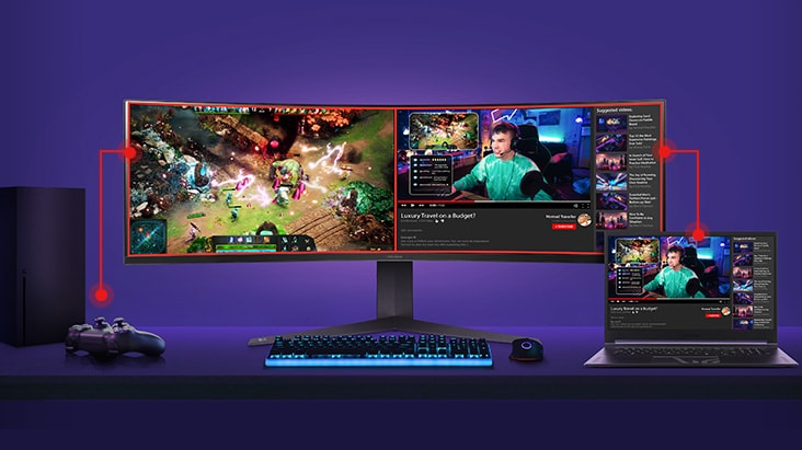 El monitor está conectado a un reproductor de consola y a una computadora portátil, y muestra cada pantalla en una pantalla simultáneamente.