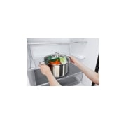 LG Refrigeradora LG Bottom Freezer 403L con Múltiple Flujo de Aire, GB41WGT