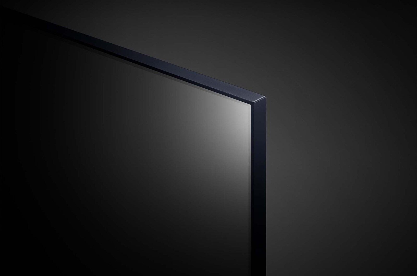 Primer plano del borde superior del LG NanoCell TV, NANO80
