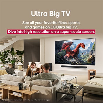 عائلة تجلس على أريكة مواجهة لتلفزيون LG QNED TV مثبت على جدار فوق مكبر الصوت LG Soundbar مع فتاة صغيرة تشير إلى شاشة تعرض دلافين. تشير العنوان إلى مدى إثارة كل حركة على شاشة ضخمة.
