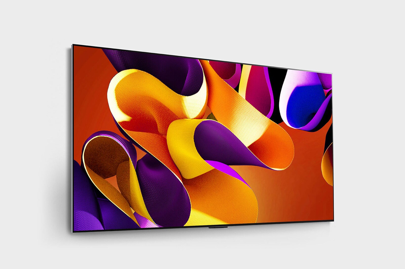 صورة جانبية مائلة بزاوية لليمين لتلفزيون LG OLED evo TV،‏ OLED G4 على الحائط