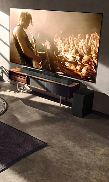 صورة لسماعة الصوت LG مع سلسلة شاشات OLED C