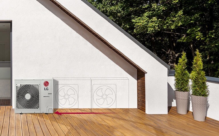 An image of a Multi V S installed at the outdoor terrace.