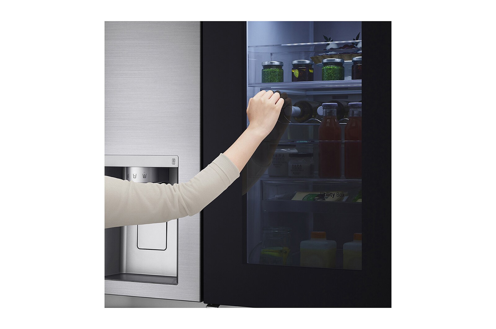 LG 21.7 Cu.Ft, Side By Side Refrigerator, Platinum Silver  Color, InstaView, Hygiene Fresh+, Inverter Linear Compressor, LS25HVLVLV