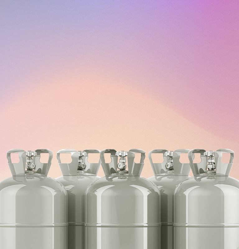 HVAC Refrigerant Trend 2025 with gray tanks on a gradient background.