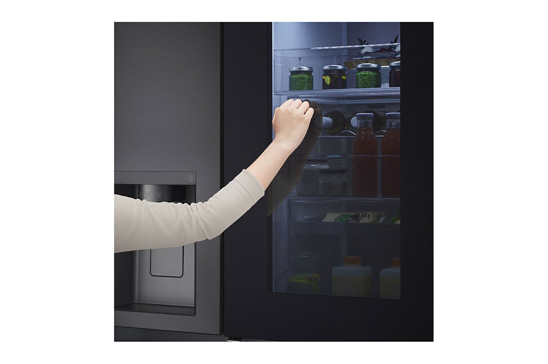 LG  617L Side by Side Fridge with InstaView® Door-in-Door™ in Matt Black, GS-X6172MC