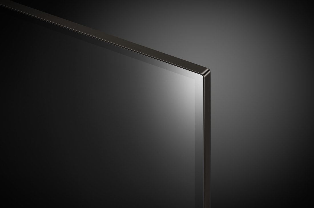 Close-up of the top edge