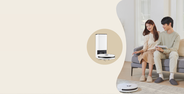 Robot Vacuum with Auto Emptying Station