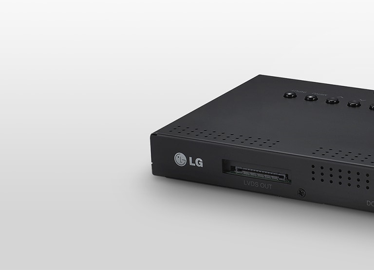 ID_Digital-Signage_features_06_M03_Accessories_1520898824436