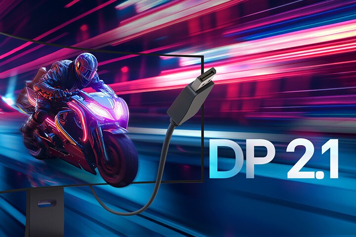 透過 DisplayPort 2.1 連接線連接顯示的移動中的摩托車。	