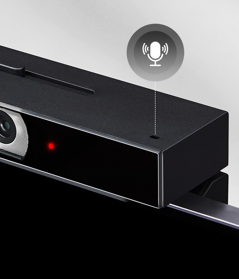 LG Smart Cam 產品上方顯示麥克風形狀的象形圖。