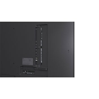Màn hình LG TV với AI Magic Remote ở phía trước. Nút AI được tô sáng và bong bóng thoại hiển thị văn bản, đề xuất bộ phim tôi thích. Trên màn hình, chúng tôi thấy biểu tượng người dùng E, cho biết cách AI Voice ID có thể xác định người dùng đó là ai và đưa ra các đề xuất được cá nhân hóa chỉ dựa trên giọng nói của họ.