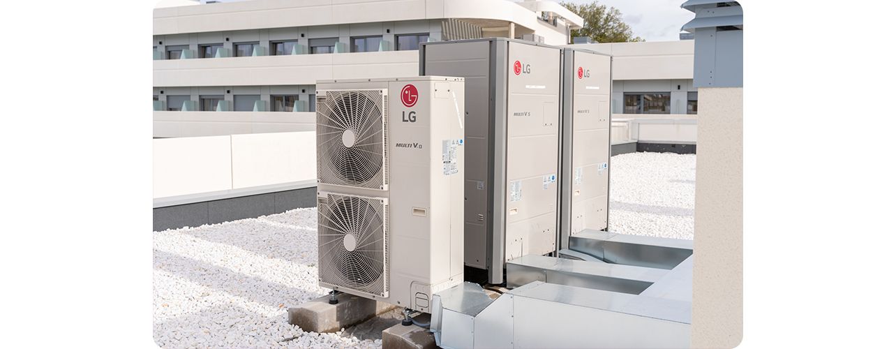 LG Multi V S HVAC units on the rooftop of Student Experience Madrid Pozuelo Residence