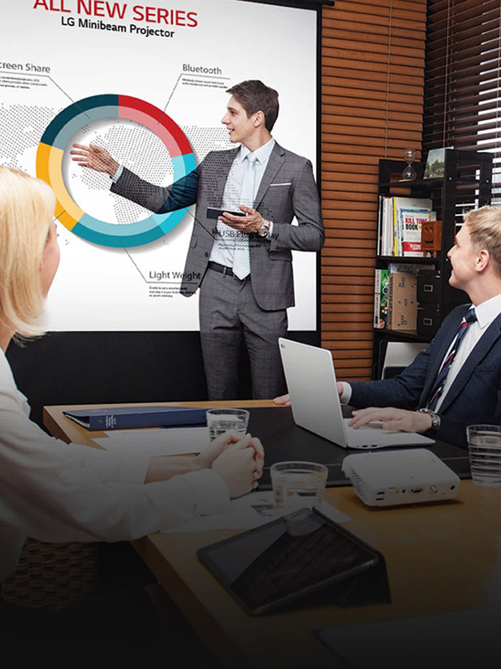 in_sup_projectors_hero_001__1477048972407