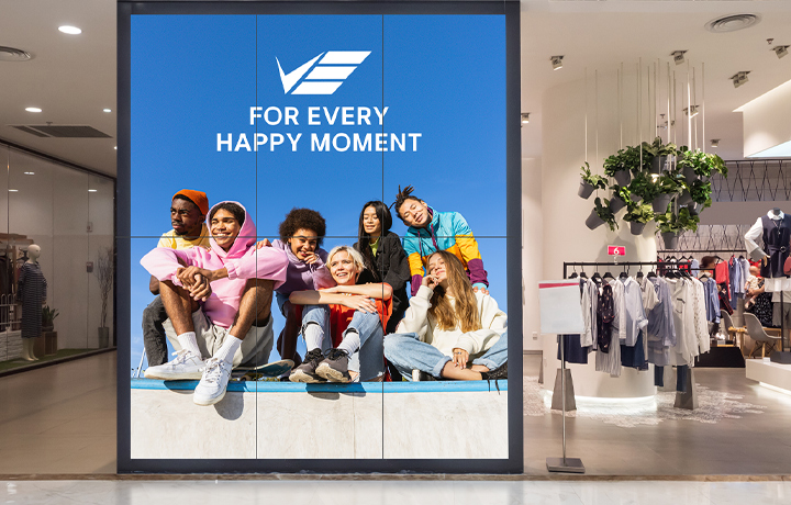 This image highlights a video wall in a retail store, configured in a 2x3 layout based on user preferences.