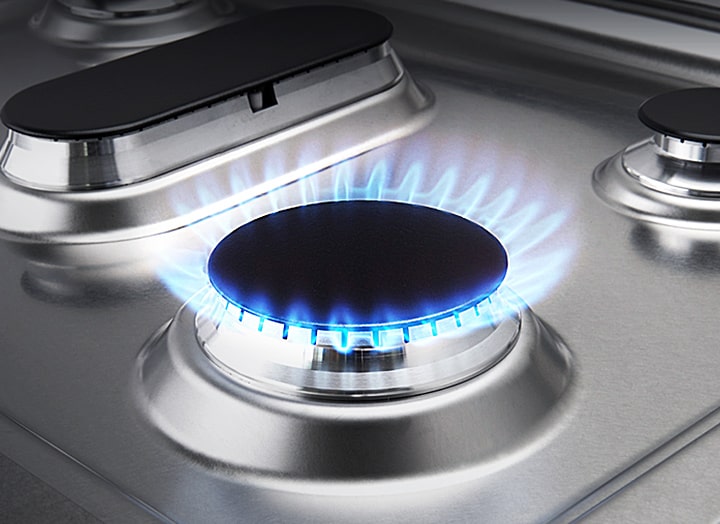 ultra boiling heat burner in range of LG SIGNATURE Oven Range