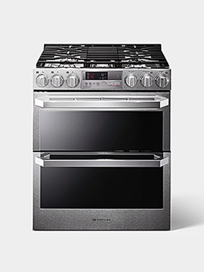 frong view of LG SIGNATURE Oven Range top part