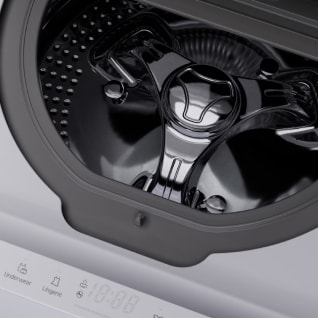 Close up image of the top section of the LG Signature Washing Machine door and the Quick Circle Display panel.