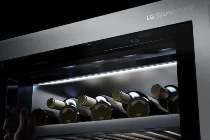 Close shot of LG SIGNATURE Wine Cellar's shelf lighting.