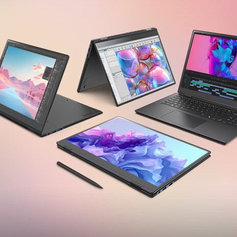 Dieses Bild zeigt vier konvertierbare Laptops in verschiedenen Modi: Standmodus, Laptop, Tablet und Zelt. Es hebt die Vielseitigkeit des Laptops in verschiedenen Konfigurationen hervor, wobei jeder Bildschirm ein Bild in Lila- und Rosatönen anzeigt. Vor dem Laptop, der im Tablet-Modus eingestellt ist, liegt ein Schreibstift.