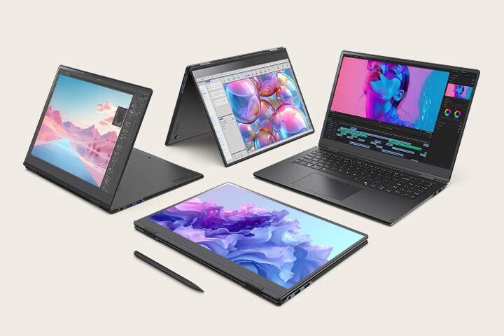 Dieses Bild zeigt vier konvertierbare Laptops in verschiedenen Modi: Standmodus, Laptop, Tablet und Zelt. Es hebt die Vielseitigkeit des Laptops in verschiedenen Konfigurationen hervor, wobei jeder Bildschirm ein Bild in Lila- und Rosatönen anzeigt. Vor dem Laptop, der im Tablet-Modus eingestellt ist, liegt ein Schreibstift.